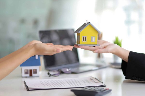 Devenir marchand de biens : à qui s'adresse ce métier ?